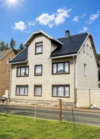 Zweifamilienhaus in Geraberg